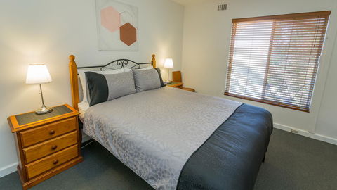 Dowler Apartments Subiaco - Holiday Sunshine Coast 26
