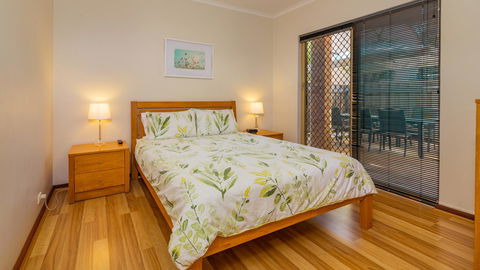 Dowler Apartments Subiaco - Holiday Sunshine Coast 18