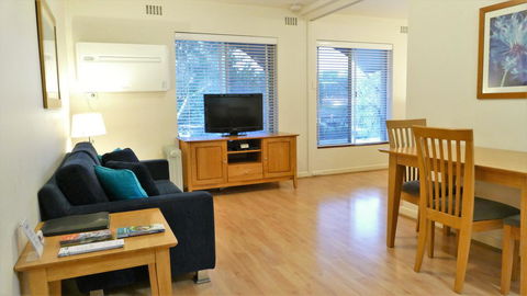 Dowler Apartments Subiaco - Holiday Sunshine Coast 12