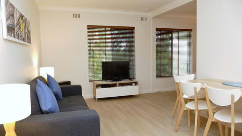 Dowler Apartments Subiaco - Holiday Sunshine Coast 19
