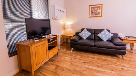 Dowler Apartments Subiaco - Holiday Sunshine Coast 3