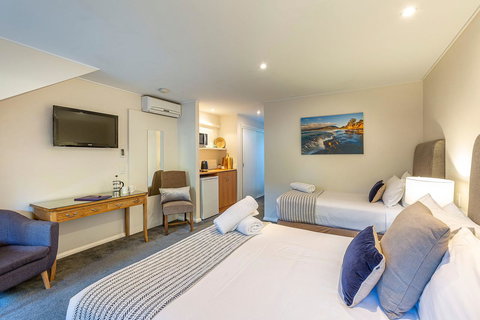 Prideau\'s Of Margaret River - Sunshine Coast Tourism 11