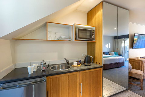 Prideau\'s Of Margaret River - Sunshine Coast Tourism 33