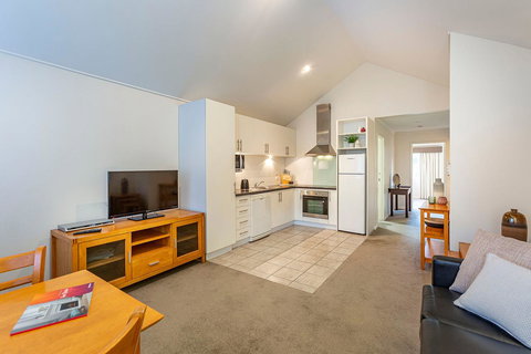 Prideau\'s Of Margaret River - Sunshine Coast Tourism 39