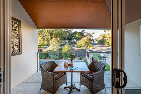 Prideau\'s Of Margaret River - Sunshine Coast Tourism 22