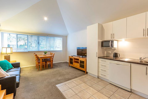 Prideau\'s Of Margaret River - Sunshine Coast Tourism 42