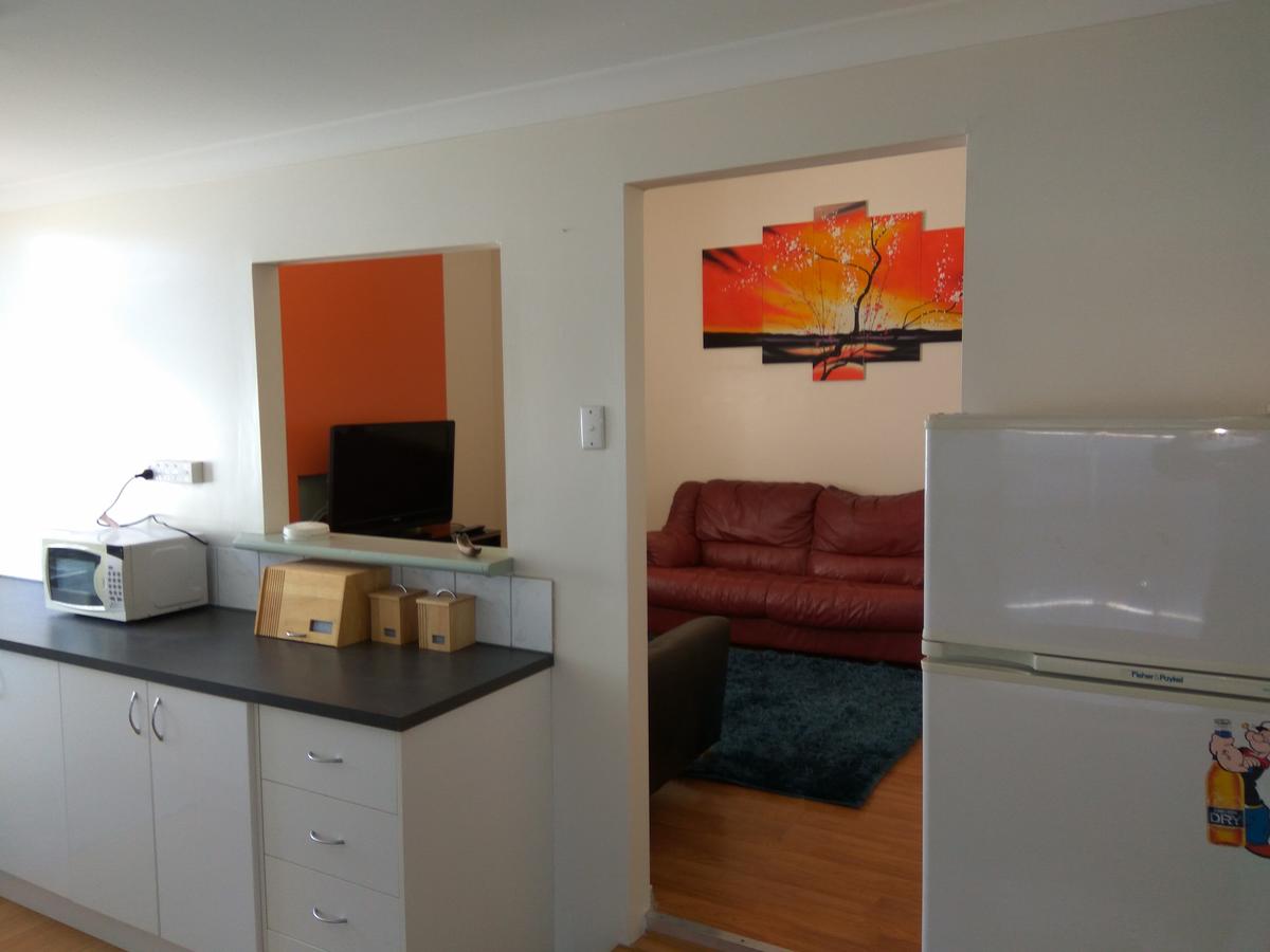 Boulder WA Sunshine Coast Tourism
