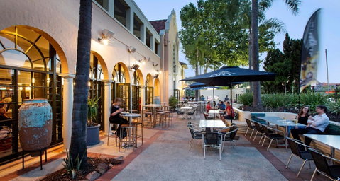 Captain Stirling Hotel - Sunshine Coast Tourism 23