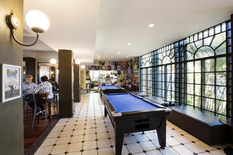 Captain Stirling Hotel - Sunshine Coast Tourism 11