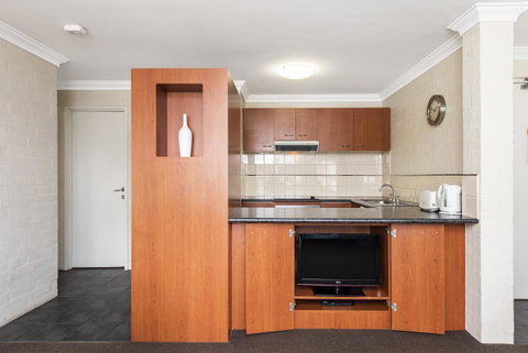 Subiaco Village 20 - Sunshine Coast Tourism 6