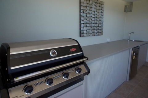 The Urban Beach House - Sunshine Coast Tourism 19