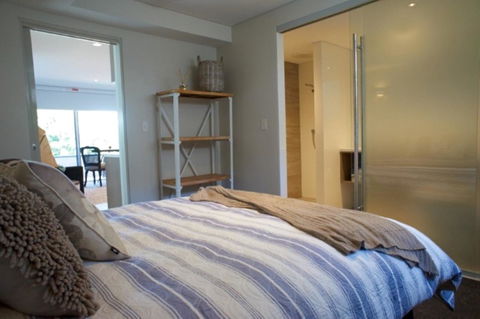 The Urban Beach House - Sunshine Coast Tourism 12