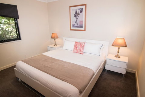 Visit Perth Now - Holiday Sunshine Coast 2