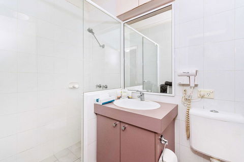 Quality Hotel Bayswater - Holiday Sunshine Coast 19