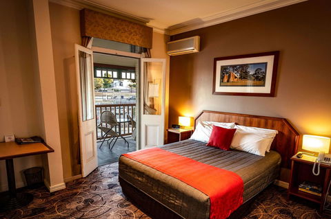 Quality Hotel Bayswater - Holiday Sunshine Coast 2