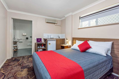 Quality Hotel Bayswater - Holiday Sunshine Coast 9