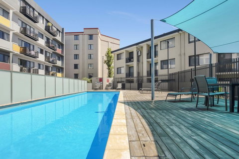 6 Executive Eastside Parking, Gym & Pool - Holiday Sunshine Coast 24