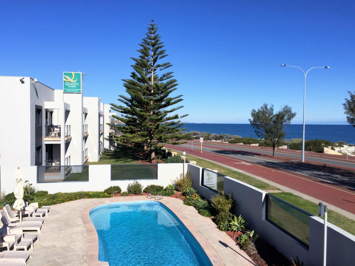 Carine WA Holiday Sunshine Coast