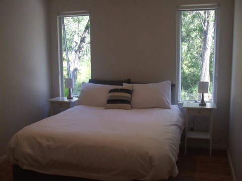 Cape Villas Dunsborough Unit 2 - Sunshine Coast Tourism 12
