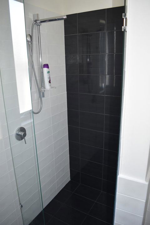 Central Executive Townhouse - Sunshine Coast Tourism 7