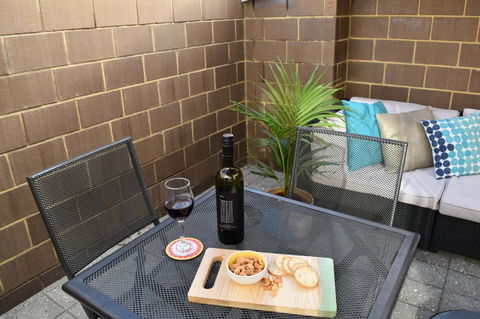 Central Executive Townhouse - Sunshine Coast Tourism 12