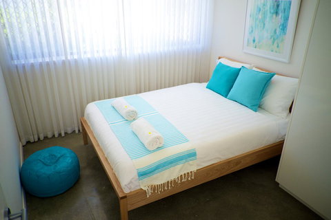 Cottesloe Artist's Beach Retreat - Holiday Sunshine Coast 3