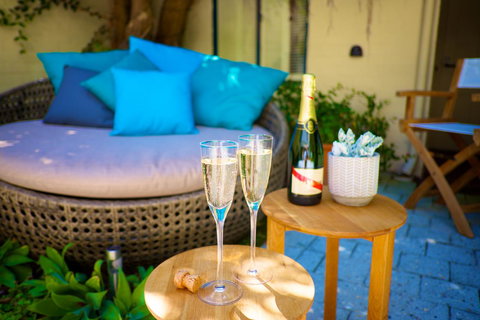 Cottesloe Artist's Beach Retreat - Holiday Sunshine Coast 29