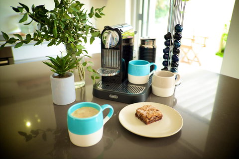 Cottesloe Artist's Beach Retreat - Holiday Sunshine Coast 21