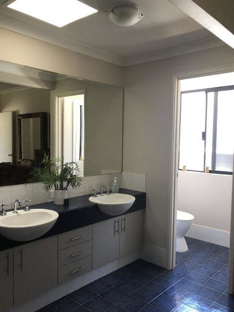 BeachHideaway@Scarborough - Sunshine Coast Tourism 5