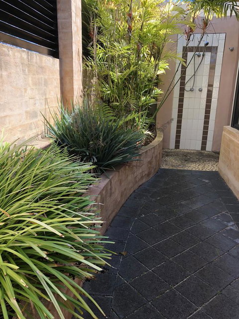 BeachHideaway@Scarborough - Sunshine Coast Tourism 32