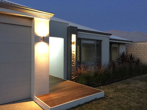 Rainbow Dream House - Holiday Sunshine Coast 26