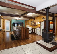 Rustic Retreat Esperance - Holiday Sunshine Coast