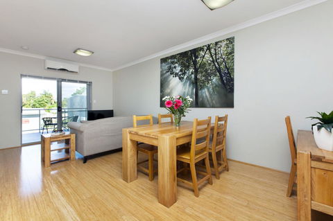 Airport Apartments By Vetroblu - Holiday Sunshine Coast 4