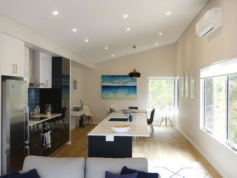 The Villa Dunsborough - Sunshine Coast Tourism 14