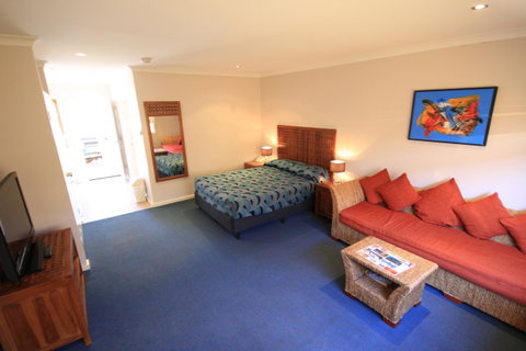 Bunbury Motel And Apartments - Sunshine Coast Tourism 20