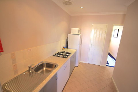 Bunbury Motel And Apartments - Sunshine Coast Tourism 15