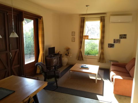 Hotham Ridge Estate - Sunshine Coast Tourism 2