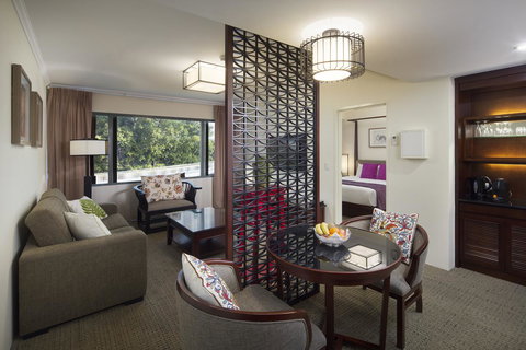 Pagoda Resort & Spa - Sunshine Coast Tourism 8