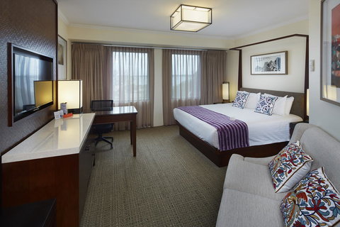 Pagoda Resort & Spa - Sunshine Coast Tourism 10