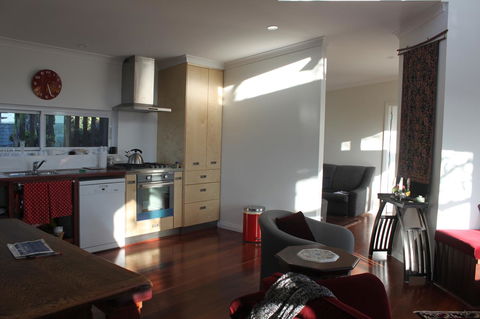 Lotti's House - Sunshine Coast Tourism 26