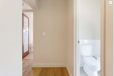 Adele's Luxury South Beach Apartment With King Bed - Holiday Sunshine Coast 17