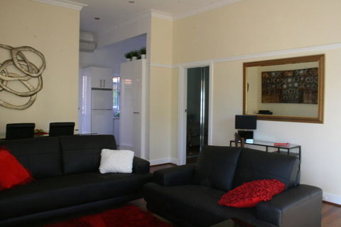 Kenata-Fairway Apartment Hotel - Holiday Sunshine Coast 9