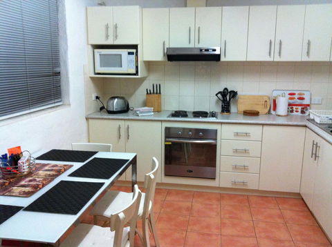 Kenata-Fairway Apartment Hotel - Holiday Sunshine Coast 17