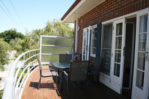 Kenata-Fairway Apartment Hotel - Holiday Sunshine Coast 6