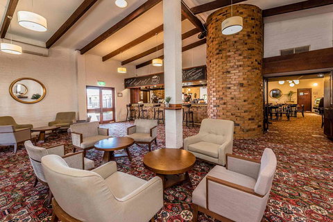 Nightcap At Wintersun Hotel - Holiday Sunshine Coast 23