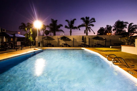 Nightcap At Wintersun Hotel - Holiday Sunshine Coast 36