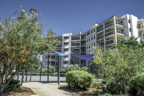 Luxury Suite Bunbury - Sunshine Coast Tourism 21