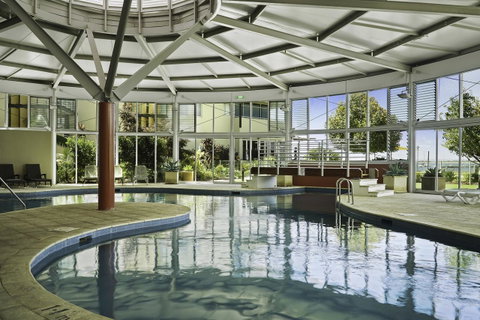 Luxury Suite Bunbury - Sunshine Coast Tourism 17