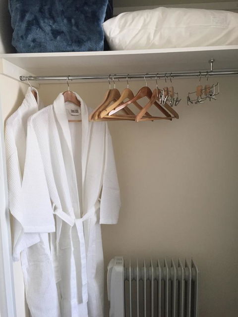 Applecross Village Apartment - Sunshine Coast Tourism 25