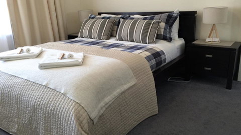 Applecross Village Apartment - Sunshine Coast Tourism 29